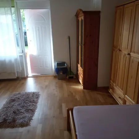 Pokoje Goscinne Tomasz Międzywodzie Exteriér fotografie